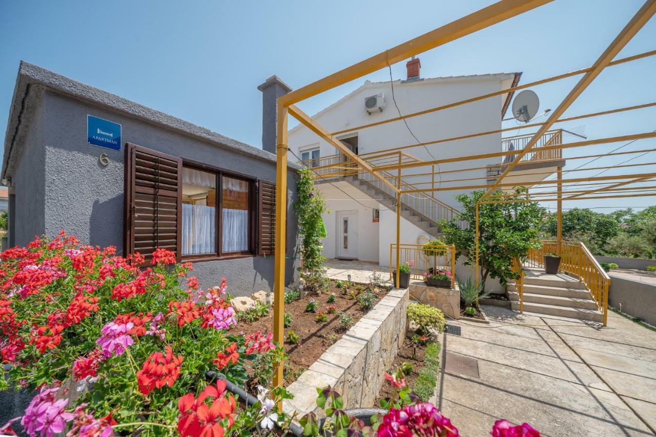 Apartments Klavdija Vodice Exterior photo